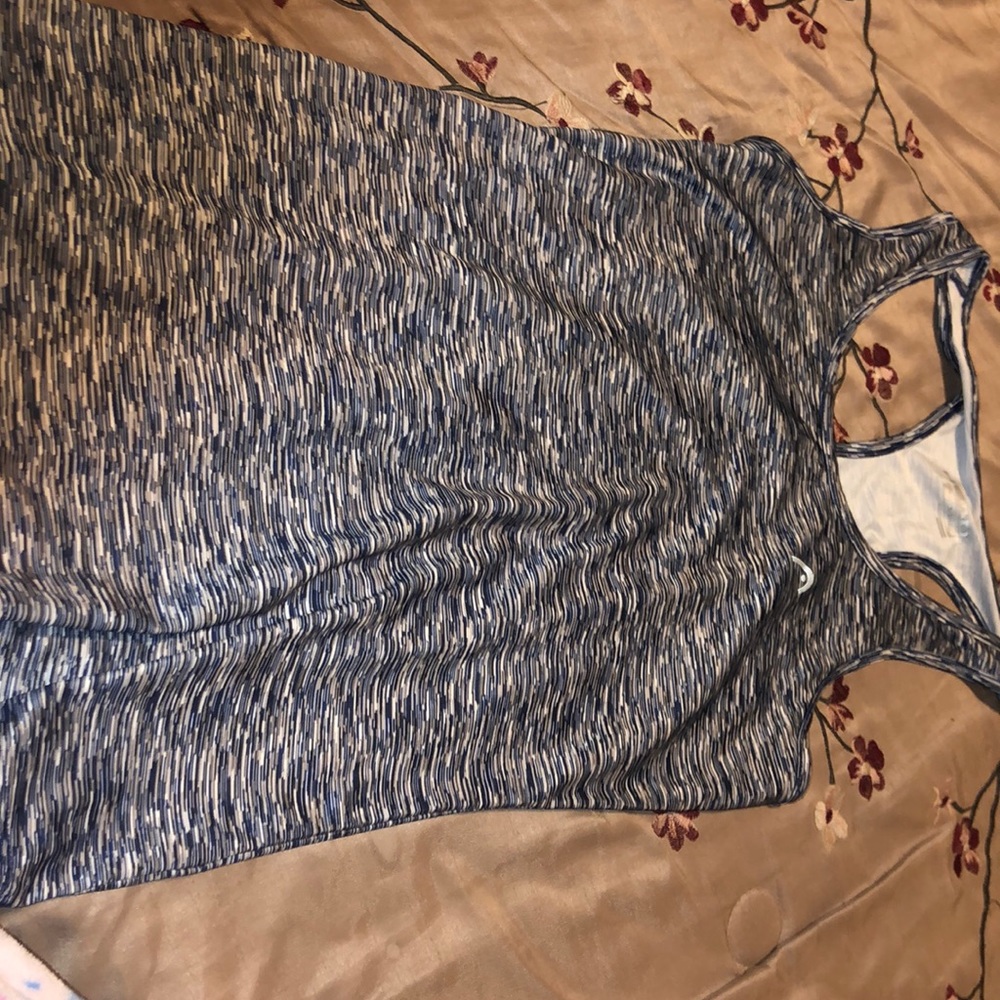 Tank top running shirt